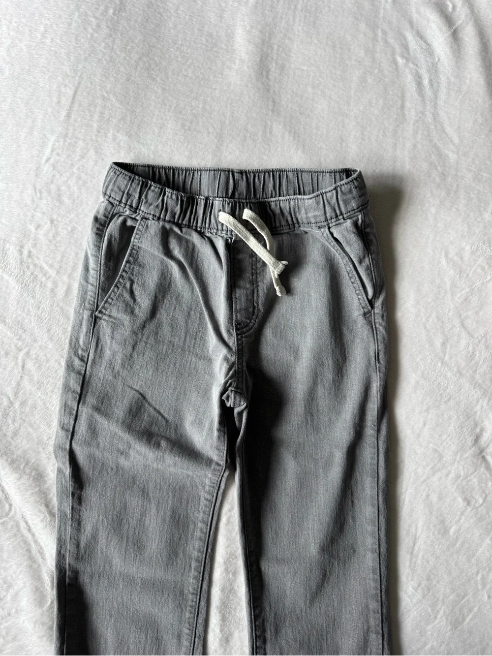 Old Navy Gray Pull-On Kids Casual Pants with Drawstring